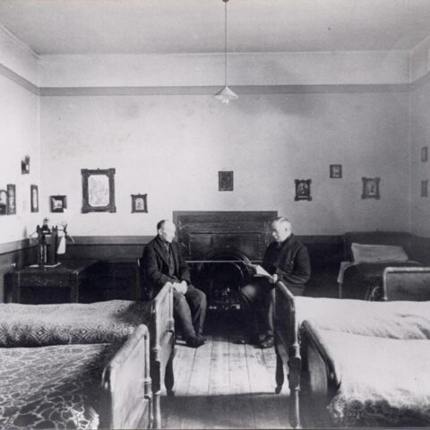 Barnhill Poorhouse, Glasgow, c. 1900. Glasgow Caledonian University, Heatherbank Museum of Social Work, print 970