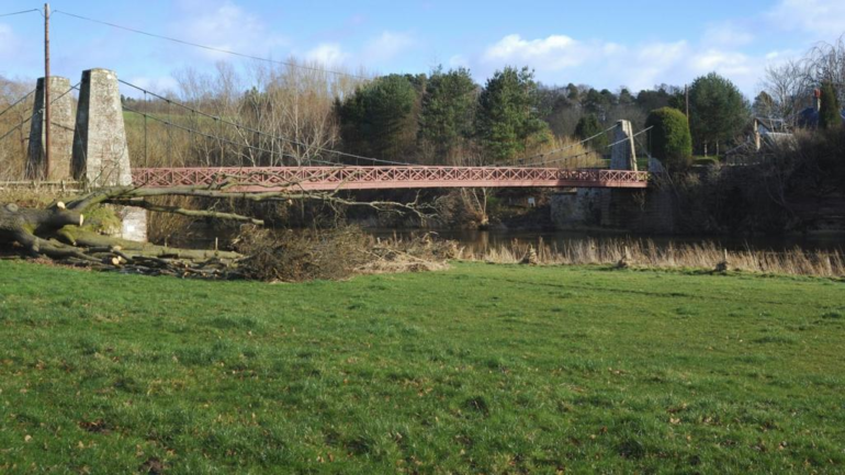Featured visual for “Chain Bar Relic of Scotland’s Industrial Dawn Secures Lifeline for Restoration”