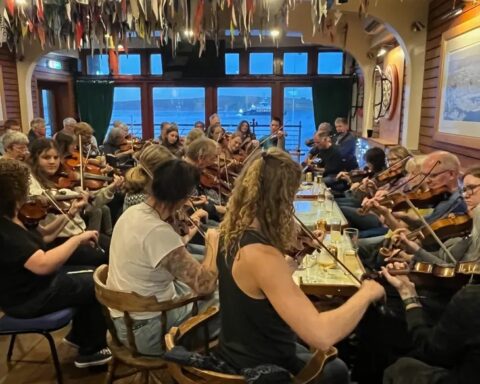 Fiddle session