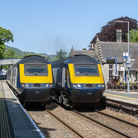 43134 and 43148 at Pitlochry