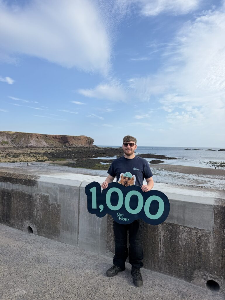 GoFibre celebrates 1000 customers in Eyemouth 2