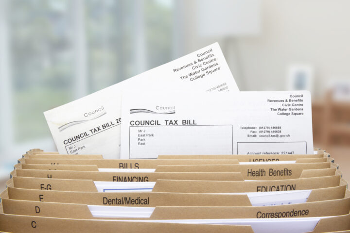 19263712 home filing dividers for council tax household bills