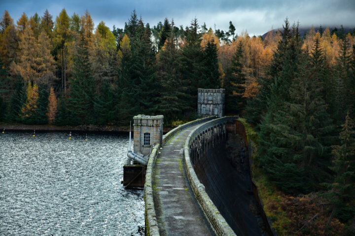 28972506 laggan dam scotland uk