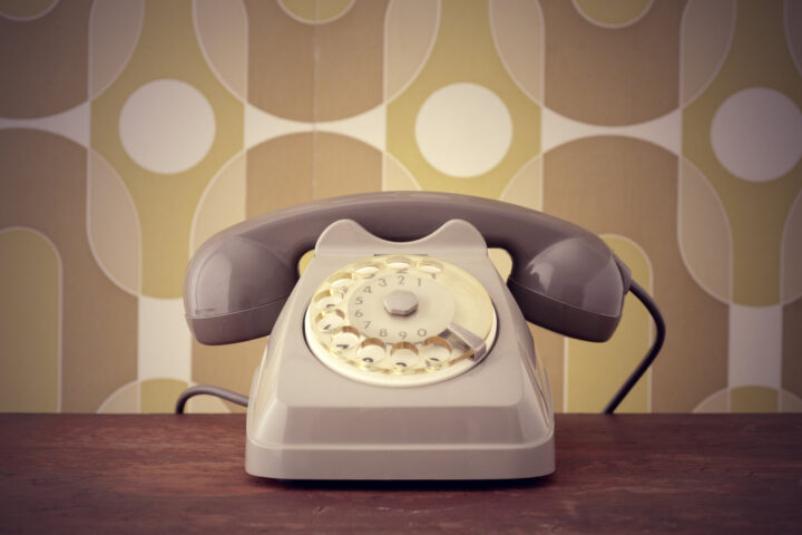 6056164 old phone