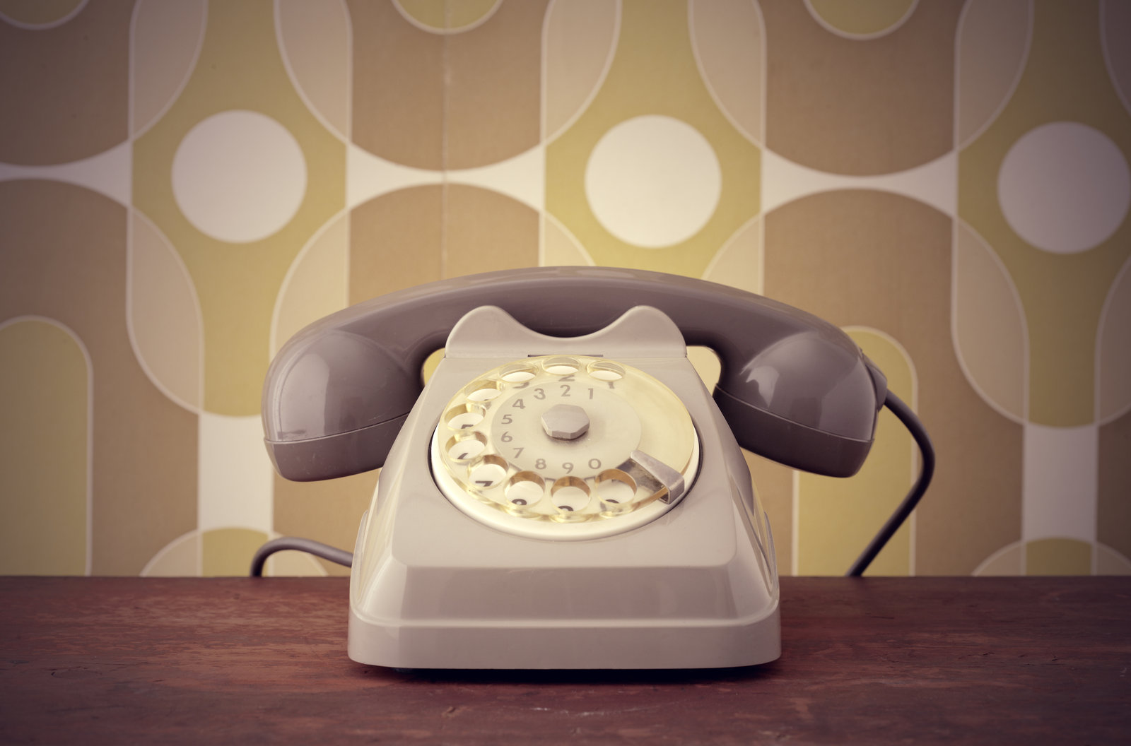 6056164 old phone