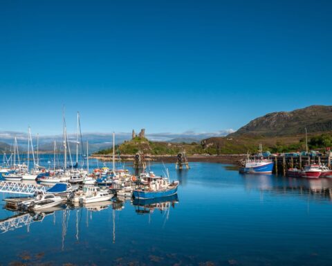 79159226 harbour of kyleakin castle moil isle of skye scotland