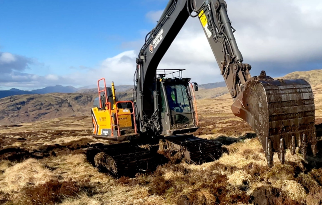 Loch Katrine digger